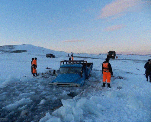 ОБЕГ: Мөсөн дээгүүр явах, тээвэр хийхгүй байхыг онцгойлон анхааруулж байна